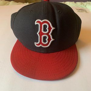 Boston Red/Black Hat